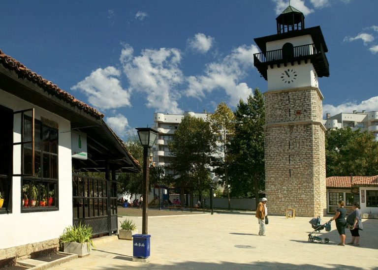 Архитектурно - Етнографски Открит Музей „Старият Добрич“
