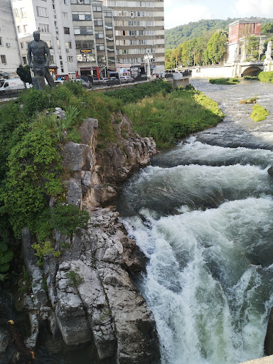 Паметник на Рачо Ковача
