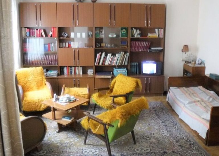 The Red Flat - Everyday Life in Communist Bulgaria